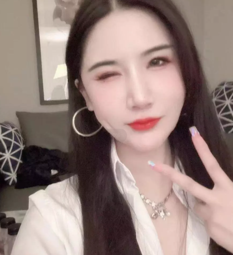 个人兼职小少妇